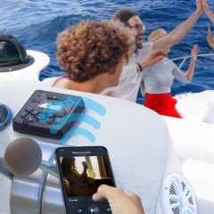 BOSS Audio Systems MCBK634B.6 USB, AUX Girişli Bluetoothlu Hoparlörlü Marin Teyp Seti